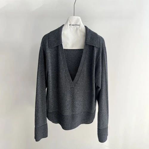 Knitted woolen sab saum toj