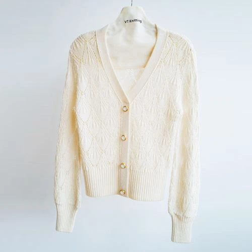 Lub teeb Wool Cardigan