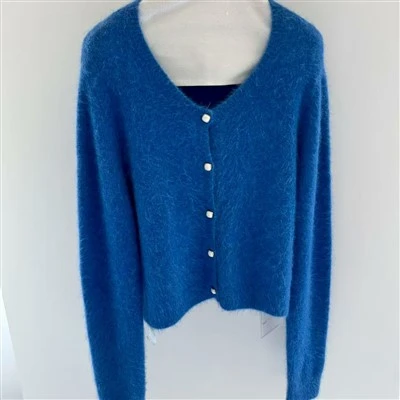 High kawg cov poj niam lub cashmere tso saum toj kawg nkaus