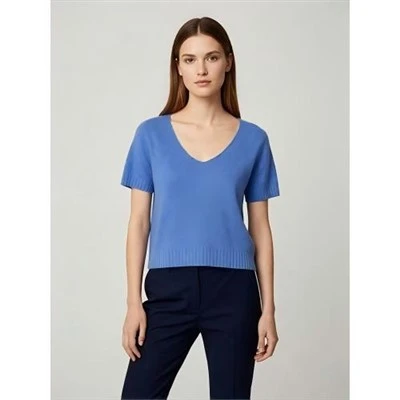 Cov Poj Niam Chaw Ua Haujlwm Basic Knitted Tops