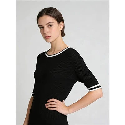 Poj niam Wool Sweater
