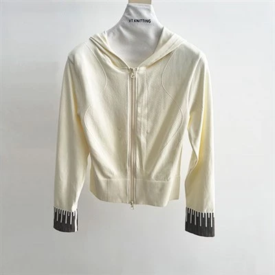 Wool sab nraum zoov cardigan rau poj niam